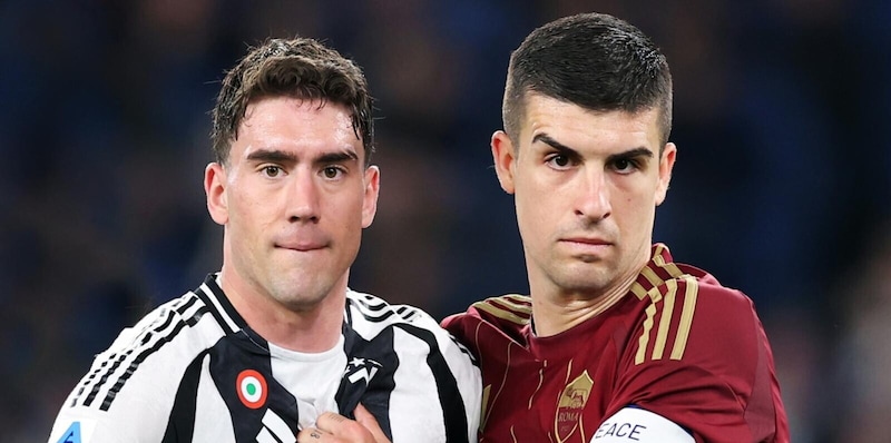 Roma e Juve, c'è l'ipotesi clamorosa per la Champions: il lancio della monetina. Cosa deve succedere 14 Roma e Juve, c'è l'ipotesi clamorosa per la Champions: il lancio della monetina. Cosa deve succedere