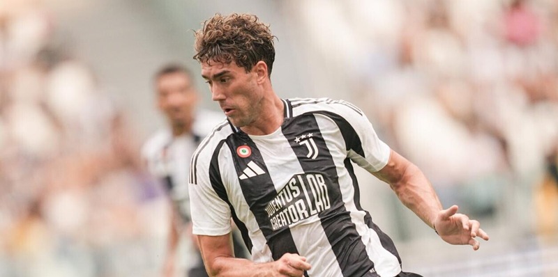 Juve, Vlahovic vede la Lazio: torna ad allenarsi in gruppo. Le condizioni 14 Juve, Vlahovic vede la Lazio: torna ad allenarsi in gruppo. Le condizioni