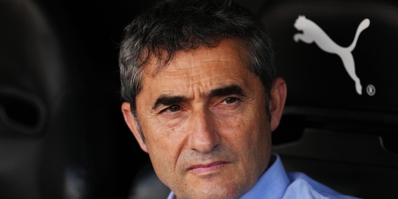 Athletic Bilbao, ufficiale il rinnovo di Valverde 14 Athletic Bilbao, ufficiale il rinnovo di Valverde