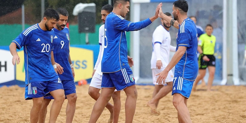 Mondiali Beach Soccer, Italia qualificata ai quarti di finale 14 Mondiali Beach Soccer, Italia qualificata ai quarti di finale