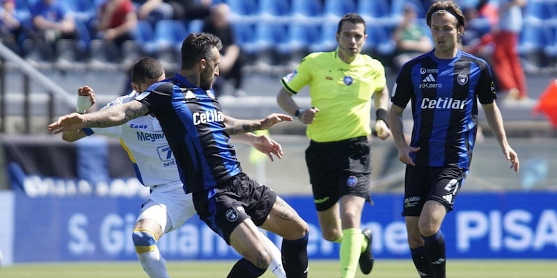 Pisa-Frosinone, Inzaghi vince ma non basta (ancora) per la promozione: bene anche lo Spezia 14 Pisa-Frosinone, Inzaghi vince ma non basta (ancora) per la promozione: bene anche lo Spezia