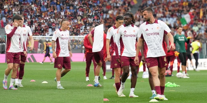 Roma, maglie speciali per il riscaldamento: cosa hanno scritto i giocatori 15 Roma, maglie speciali per il riscaldamento: cosa hanno scritto i giocatori