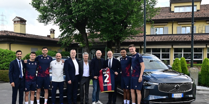 Volvo Car Italia Top Partner del Bologna anche per la stagione 2025-2026 16 Volvo Car Italia Top Partner del Bologna anche per la stagione 2025-2026