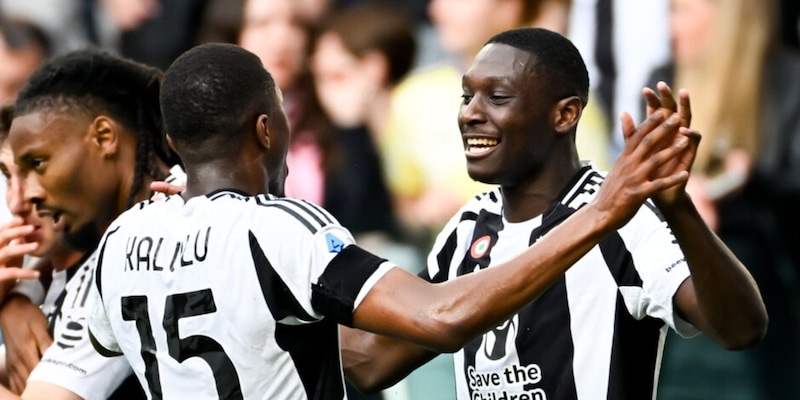 Kalulu, retroscena Francia: "Kolo Muani me lo ha detto alla Juve" 16 Kalulu, retroscena Francia: "Kolo Muani me lo ha detto alla Juve"