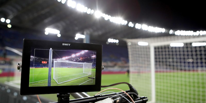 Lotta alla pirateria audiovisiva nel calcio: "AGCOM dotata di poteri straordinari per interventi tempestivi" 14 Lotta alla pirateria audiovisiva nel calcio: "AGCOM dotata di poteri straordinari per interventi tempestivi"