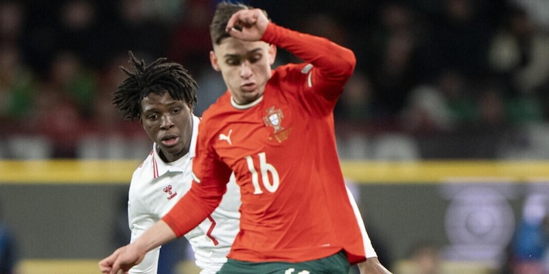 Portogallo, la scelta di Martinez su Conceicao e Renato Veiga: i convocati per la Nations League 14 Portogallo, la scelta di Martinez su Conceicao e Renato Veiga: i convocati per la Nations League
