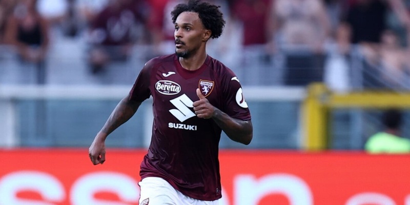 Il Friburgo va da Lazaro ma lui dice no per il Toro 15 Il Friburgo va da Lazaro ma lui dice no per il Toro