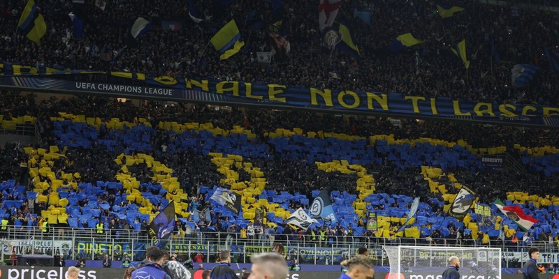 Inter-Barcellona da record: incassati 15 milioni di euro dal botteghino 14 Inter-Barcellona da record: incassati 15 milioni di euro dal botteghino