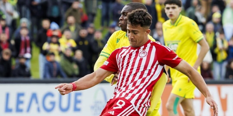 Kostoulas, 17 anni e 6 gol: caccia al baby greco 15 Kostoulas, 17 anni e 6 gol: caccia al baby greco