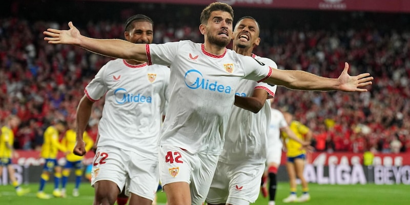 Liga, colpi esterni per Girona e Celta Vigo: Siviglia ok con il Las Palmas 14 Liga, colpi esterni per Girona e Celta Vigo: Siviglia ok con il Las Palmas