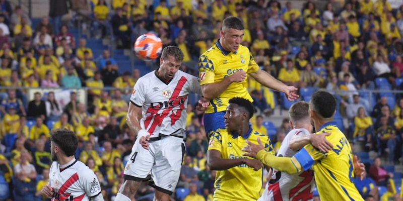 Liga, colpo esterno del Rayo Vallecano: Las Palmas nei guai 15 Liga, colpo esterno del Rayo Vallecano: Las Palmas nei guai