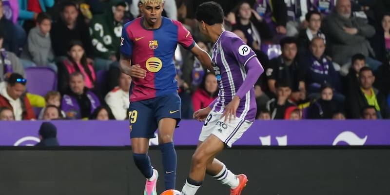 Il Barcellona non si fa distrarre dall’Inter: 2-1 a Valladolid e +7 dal Real Madrid 14 Il Barcellona non si fa distrarre dall’Inter: 2-1 a Valladolid e +7 dal Real Madrid