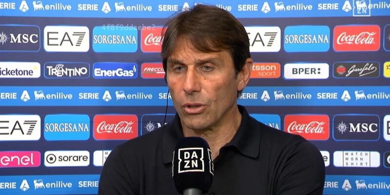 Conte amaro: "Napoli, bonus giocato. Il Genoa due tiri in porta e due gol" 14 Conte amaro: "Napoli, bonus giocato. Il Genoa due tiri in porta e due gol"