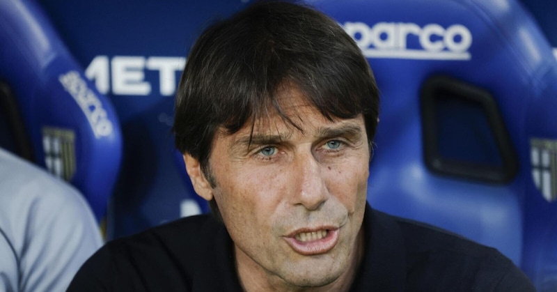 Napoli, Conte: "Lo scudetto sarebbe qualcosa di storico. Stiamo perdendo pezzi, ma..." 15 Napoli, Conte: "Lo scudetto sarebbe qualcosa di storico. Stiamo perdendo pezzi, ma..."
