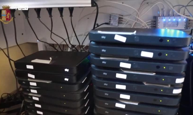 Pirateria digitale: identificati e sanzionati oltre 2.000 utenti abusivi in 80 province italiane 15 Pirateria digitale: identificati e sanzionati oltre 2.000 utenti abusivi in 80 province italiane