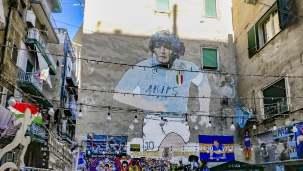 Nuova statua di Maradona a Napoli, ecco quando verrà inaugurata 15 Nuova statua di Maradona a Napoli, ecco quando verrà inaugurata