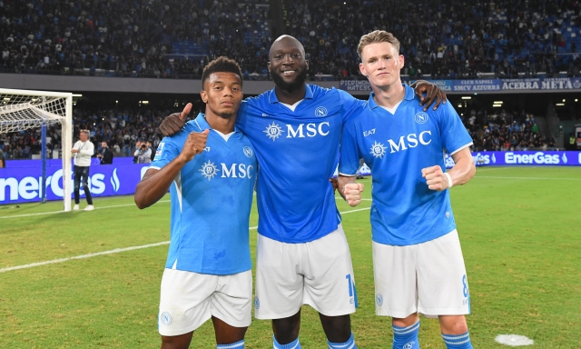 Napoli, la carica di Conte: bonus finiti, ma ha un Neres in più per lo scudetto 15 Napoli, la carica di Conte: bonus finiti, ma ha un Neres in più per lo scudetto