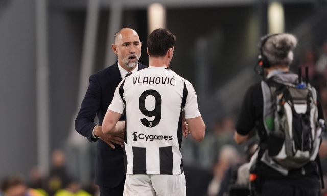 Juve-Vlahovic, futuro di nuovo in bilico. Non si parlano da mesi: siamo ai titoli di coda? 14 Juve-Vlahovic, futuro di nuovo in bilico. Non si parlano da mesi: siamo ai titoli di coda?