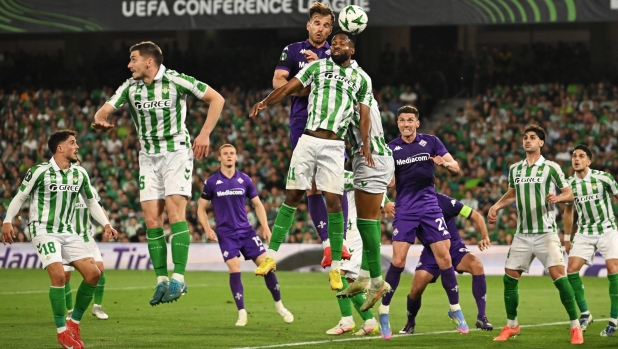 Betis-Fiorentina, le pagelle: Bakambu super in attacco, 7. De Gea evita guai peggiori: 7,5 16 Betis-Fiorentina, le pagelle: Bakambu super in attacco, 7. De Gea evita guai peggiori: 7,5