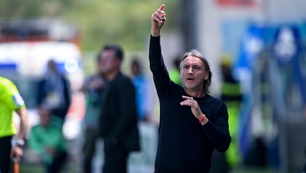 Nicola: "Cagliari, troppa frenesia in campo. Pavoletti ha avuto un problemino" 1 Nicola: "Cagliari, troppa frenesia in campo. Pavoletti ha avuto un problemino"