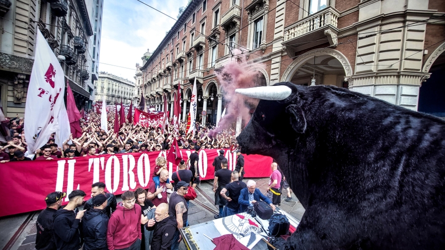Grande Torino, 76 anni dopo Superga: la commemorazione al Cimitero Monumentale in DIRETTA 1 Grande Torino, 76 anni dopo Superga: la commemorazione al Cimitero Monumentale in DIRETTA