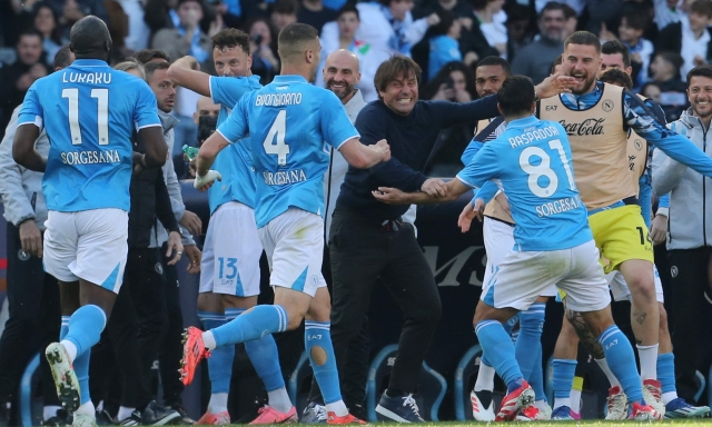 La difesa impenetrabile che sta portando lo scudetto a Napoli. Nonostante le difficoltà in zona gol