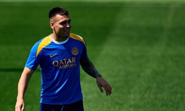 Lautaro c'è: rifinitura in gruppo. Verso una maglia da titolare col Barça 15 Lautaro c'è: rifinitura in gruppo. Verso una maglia da titolare col Barça