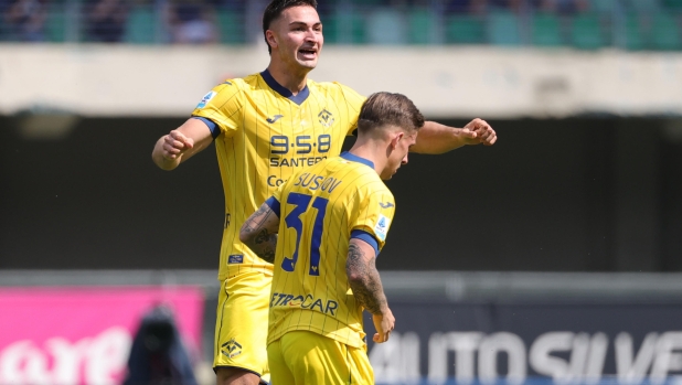 Verona-Lecce, le pagelle: Coppola 7, difende e fa gol. Banda 5: nemmeno uno spinto