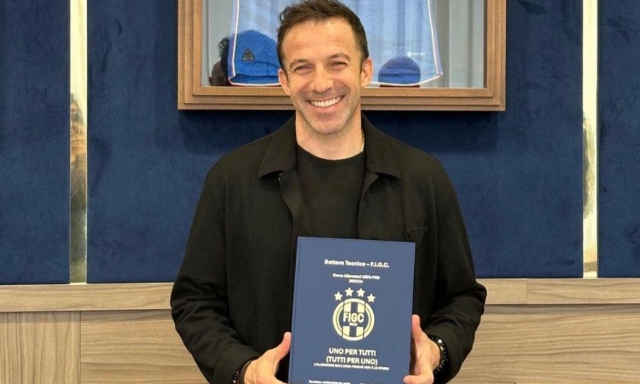 Del Piero diventa allenatore: "Da oggi chiamatemi mister". E i tifosi della Juve già sognano... 12 Del Piero diventa allenatore: "Da oggi chiamatemi mister". E i tifosi della Juve già sognano...