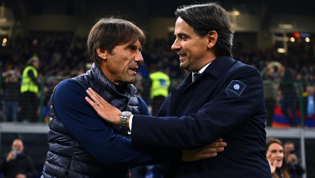 Napoli, matchball scudetto: Conte all'assalto con i suoi giganti. Ma l'Inter sia competitiva 12 Napoli, matchball scudetto: Conte all'assalto con i suoi giganti. Ma l'Inter sia competitiva
