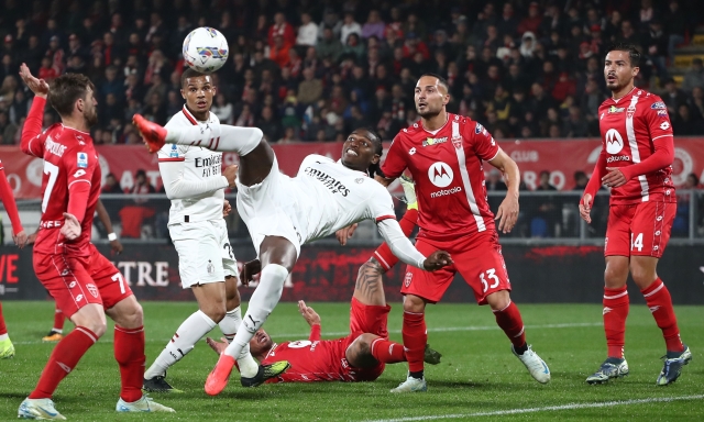 Le partite di oggi: ci sono Bologna-Genoa e Milan-Monza 1 Le partite di oggi: ci sono Bologna-Genoa e Milan-Monza