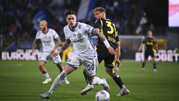 Como-Inter, le pagelle: Douvikas un fantasma, 5. Zalewski ha il fuoco dentro, 7