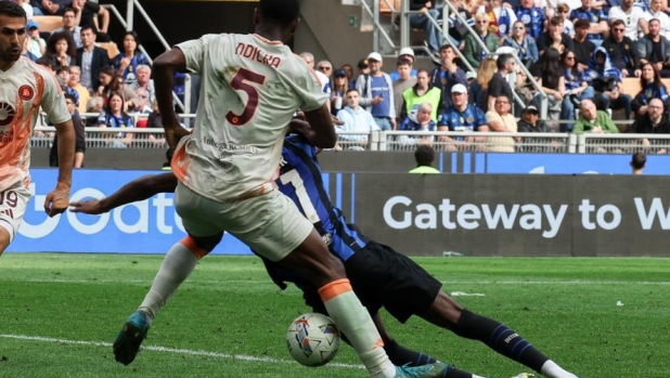 Rocchi insiste: "Inter-Roma, la trattenuta di Ndicka su Bisseck era da rigore sul campo" 1 Rocchi insiste: "Inter-Roma, la trattenuta di Ndicka su Bisseck era da rigore sul campo"