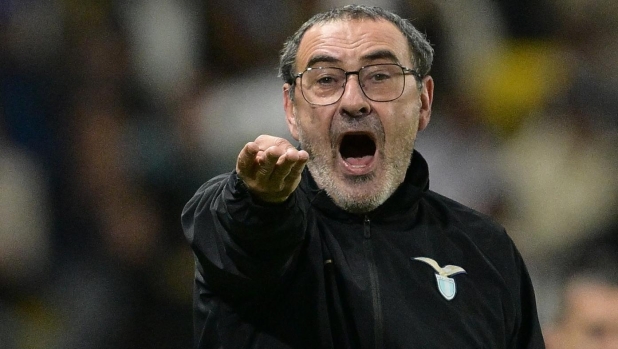 Clamoroso alla Lazio, può tornare Sarri. È in pole per il dopo-Baroni