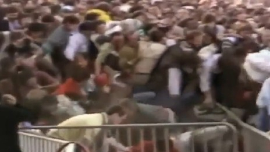 Heysel, a 40 anni dalla strage: le immagini di quella tragica notte