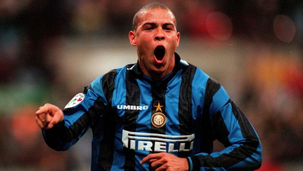 Ronaldo: "La vera forza dell'Inter? Quelle facce che ho visto contro il Barcellona" 15 Ronaldo: "La vera forza dell'Inter? Quelle facce che ho visto contro il Barcellona"