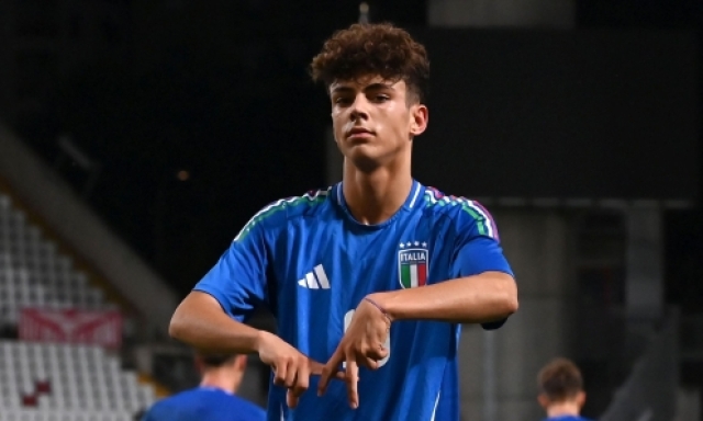 Ci ferma solo... Romario! Il portiere del Portogallo para 3 rigori, Italia fuori dall'Europeo U17 1 Ci ferma solo... Romario! Il portiere del Portogallo para 3 rigori, Italia fuori dall'Europeo U17