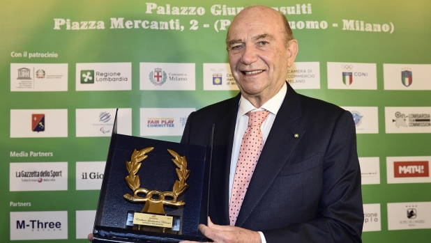 Serena: "Proprio nel giorno della Champions te ne sei andato". Bergomi: "Pellegrini grande uomo"