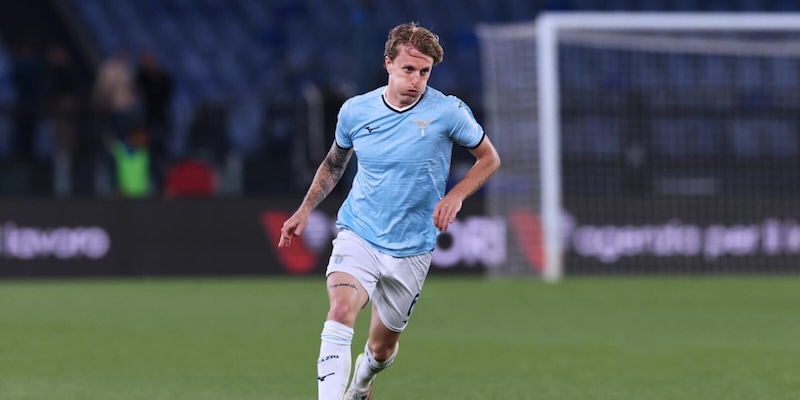 Lazio, l'Inter va su Rovella: il nodo clausola 14 Lazio, l'Inter va su Rovella: il nodo clausola