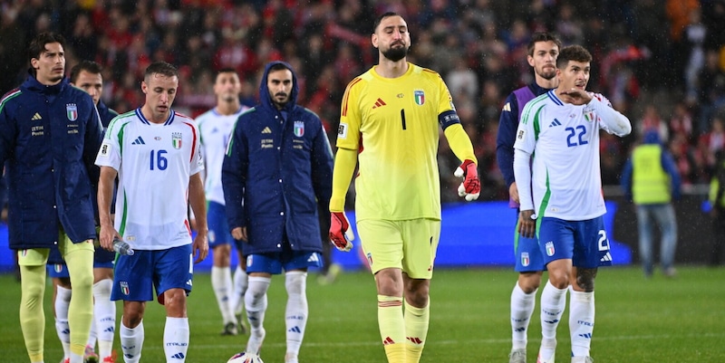 Italia, toccato il fondo ora si scava: come funziona l'incubo spareggi, ma bisogna prima arrivarci! 12 Italia, toccato il fondo ora si scava: come funziona l'incubo spareggi, ma bisogna prima arrivarci!