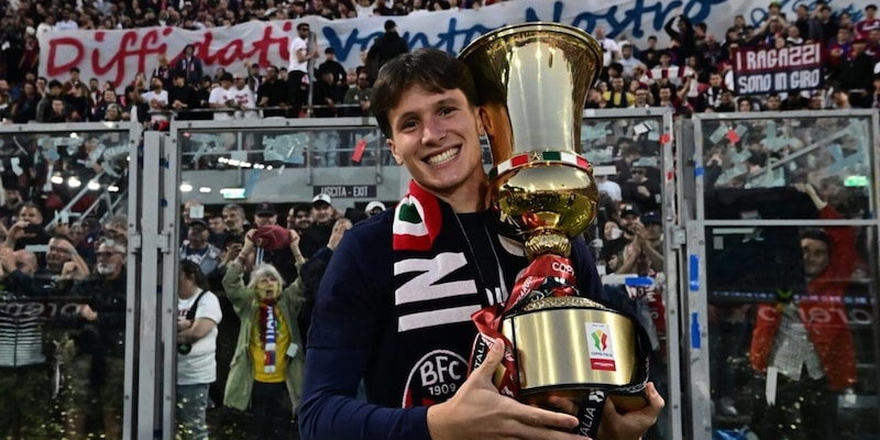 Calciomercato Lazio, Fabbian è il sogno di Sarri: la reazione del Bologna 15 Calciomercato Lazio, Fabbian è il sogno di Sarri: la reazione del Bologna