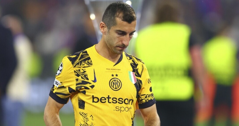 Mkhitaryan e gli “ingiocabili”, Acerbi costretto alla citazione per il Psg: “Che potevamo fare?” 14 Mkhitaryan e gli “ingiocabili”, Acerbi costretto alla citazione per il Psg: “Che potevamo fare?”