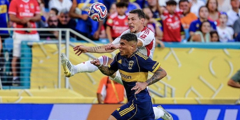 Belotti espulso, ma il suo Benfica rimonta con il Boca. Vince il Flamengo 14 Belotti espulso, ma il suo Benfica rimonta con il Boca. Vince il Flamengo
