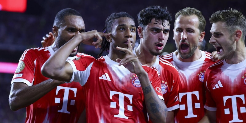 Il Bayern Monaco soffre ma vince contro il Boca. Impresa Esperance, Los Angeles ko 14 Il Bayern Monaco soffre ma vince contro il Boca. Impresa Esperance, Los Angeles ko