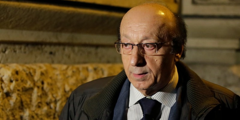Moggi avverte Comolli: "La Juve non è il Tolosa. Conte smaniava per tornare, me l'ha detto"