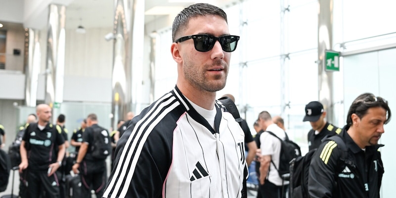Vlahovic al Milan, per Allegri è un affare: la cifra che accontenterebbe la Juve 14 Vlahovic al Milan, per Allegri è un affare: la cifra che accontenterebbe la Juve