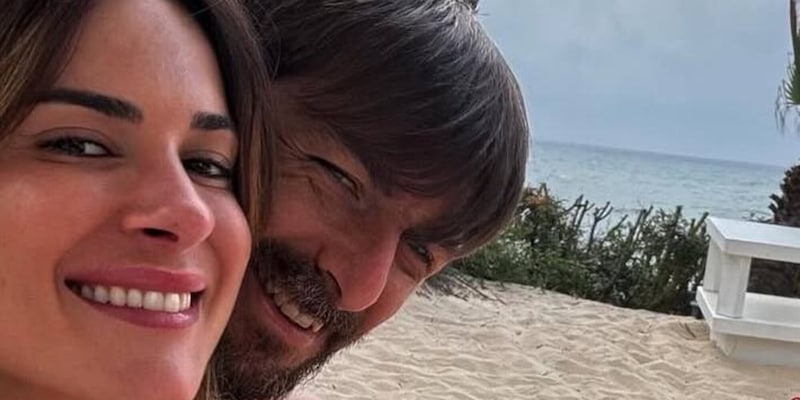 Acerbi, dopo il ko in Champions e il no alla nazionale, la foto al mare con la moglie 16 Acerbi, dopo il ko in Champions e il no alla nazionale, la foto al mare con la moglie