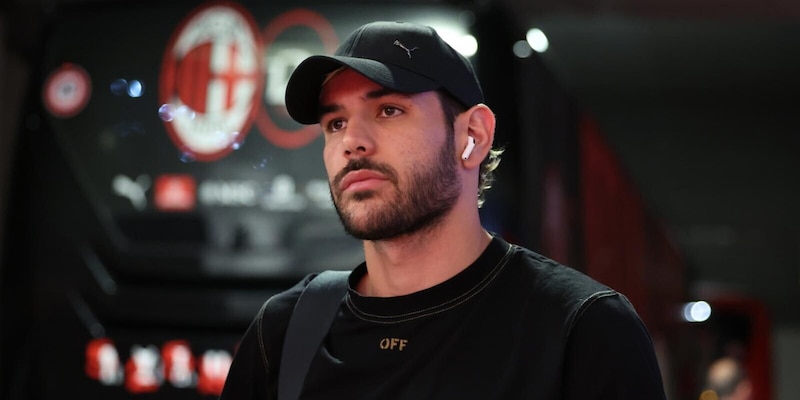 Theo Hernandez all'Al Hilal, ci siamo: presto le visite mediche 15 Theo Hernandez all'Al Hilal, ci siamo: presto le visite mediche