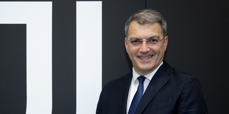 Comolli, diretta conferenza Juve: la presentazione del dg bianconero in tempo reale 1 Comolli, diretta conferenza Juve: la presentazione del dg bianconero in tempo reale