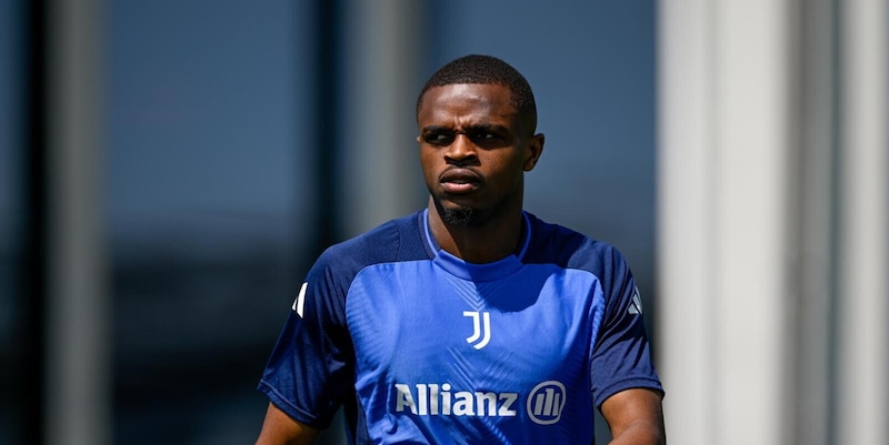 Pierre Kalulu resta alla Juventus: riscatto ufficiale dal Milan nel giorno del suo compleanno 14 Pierre Kalulu resta alla Juventus: riscatto ufficiale dal Milan nel giorno del suo compleanno